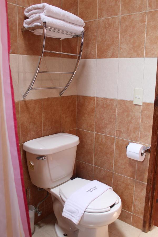 Hotel Posada Chamacuero Комонфорт Экстерьер фото